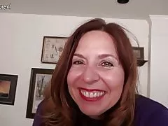 Giocherellona mamma americana giocare con se stessa